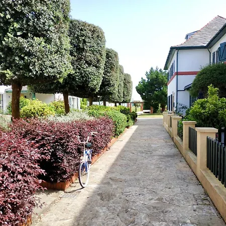 Covas Seabreeze Holiday home *